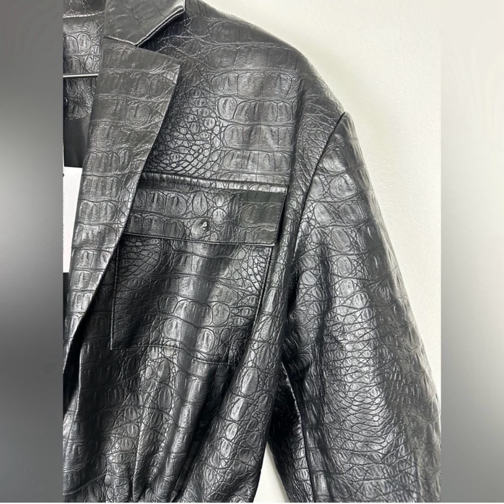 Lovers + Friends Tag Black Faux Leather Croc embossed Jumpsuit Women Sz XS - Picture 4 of 4
